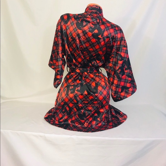 Victoria’s Secret NWT Silky Satin Robe Kimono - Picture 2 of 3